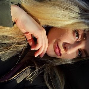 Meet your Posher, Robyn